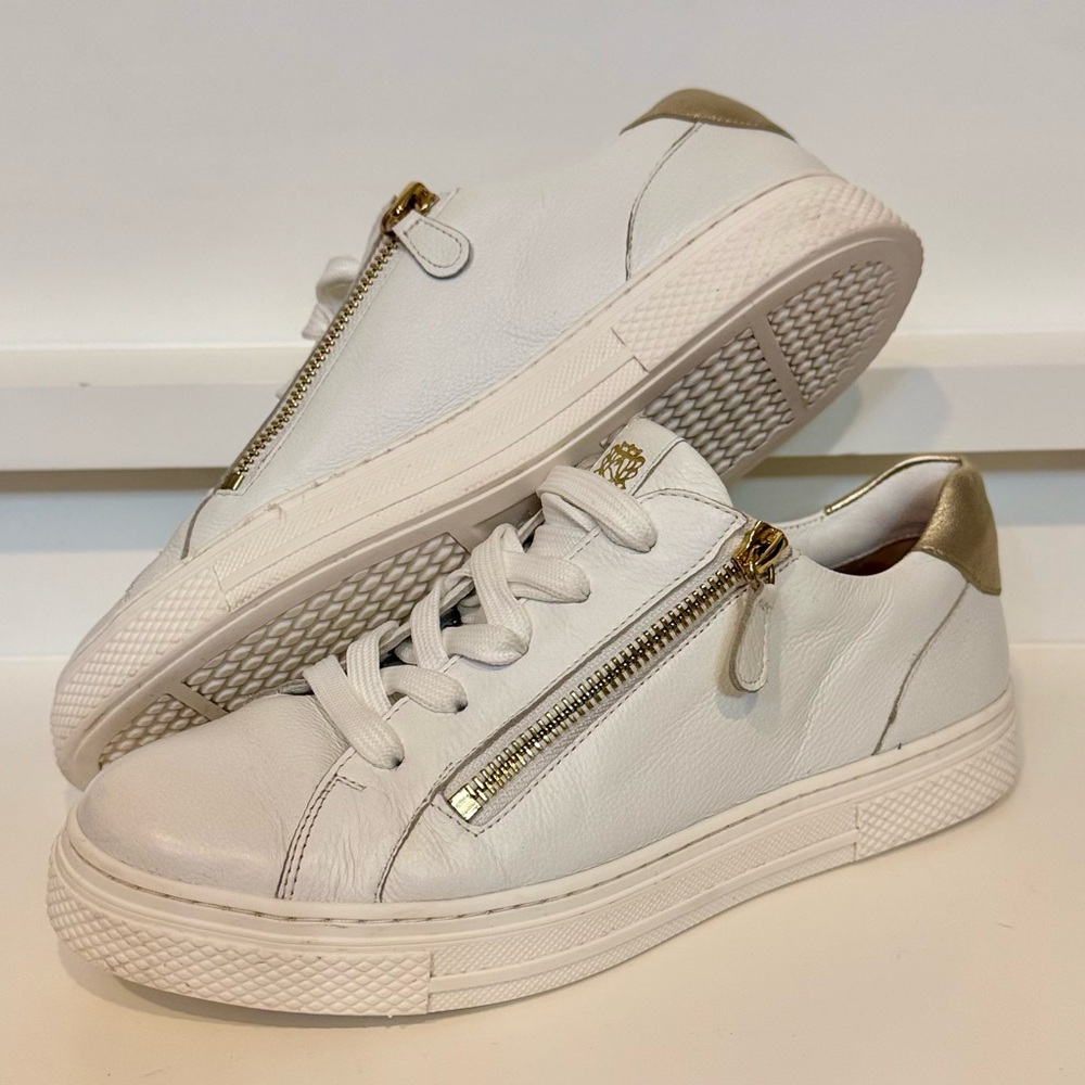 Hassia Bilboa Sneaker 301238 Womens 7 White/Gold